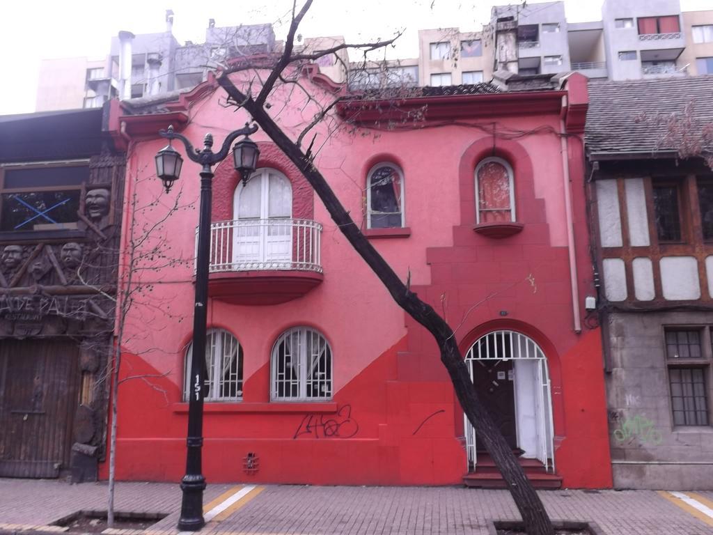 Don Hostel